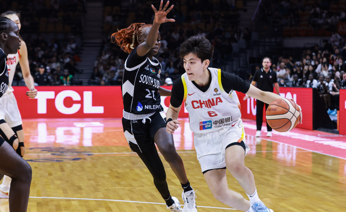 开云官方网站-CCTV5直播！中国女篮VS捷克晋级世界杯重要一战，宫鲁鸣猛攻内线